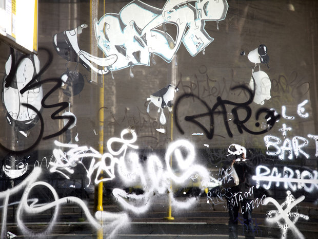  Anti-graffiti anti-kras folie AGRAF100 (breedte 152cm x lengte 100cm)