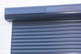 Rolluik zonne-energie autonoom buiten (B180 cm x H150 cm RAL7016)